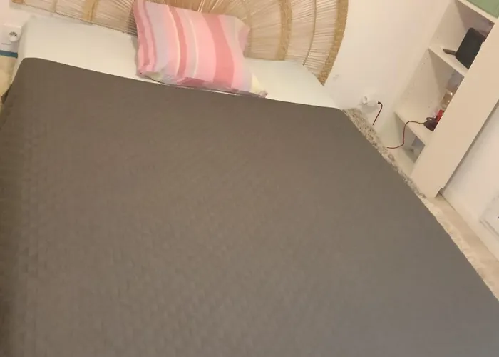 ホームステイ Mina Room